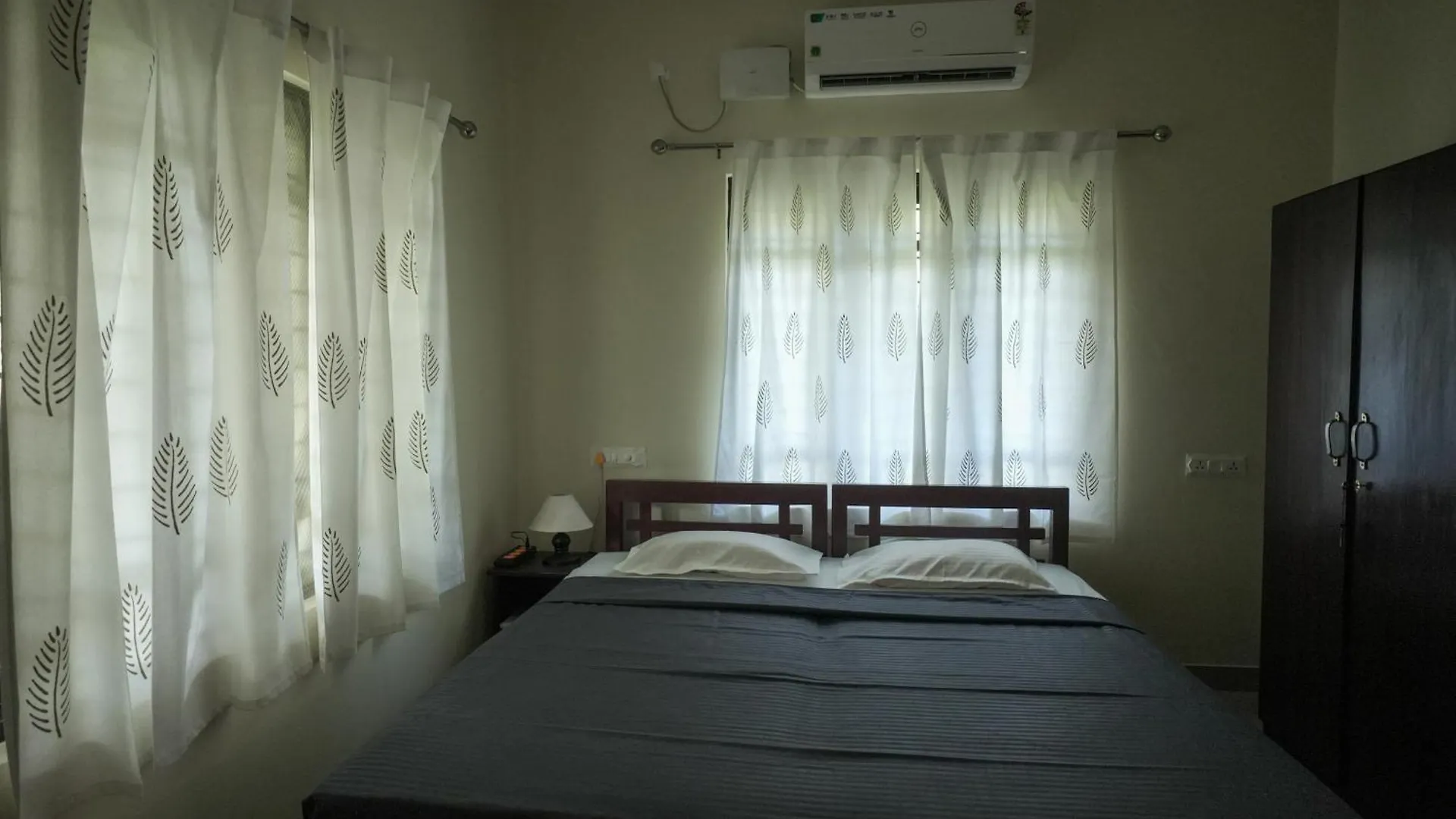 Albergue Cliff & Coral Varkala Hostal